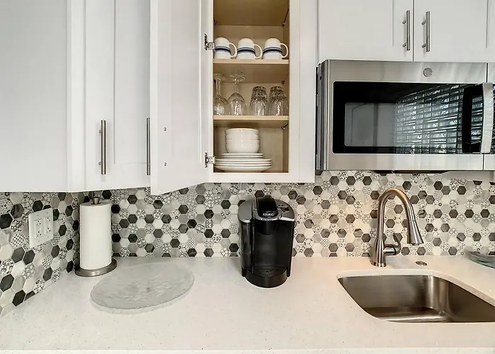Steps From The Beach, Renovated 1bd 1 Bth Ferienhaus Clearwater Beach